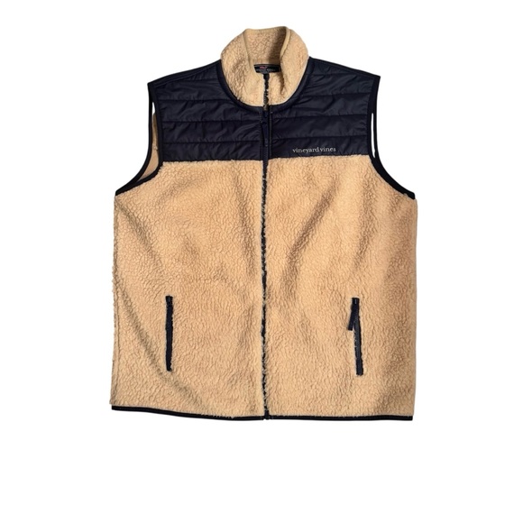 Vineyard vines boys Sherpa tan navy blue zip vest Sz XL (18) - Picture 2 of 5